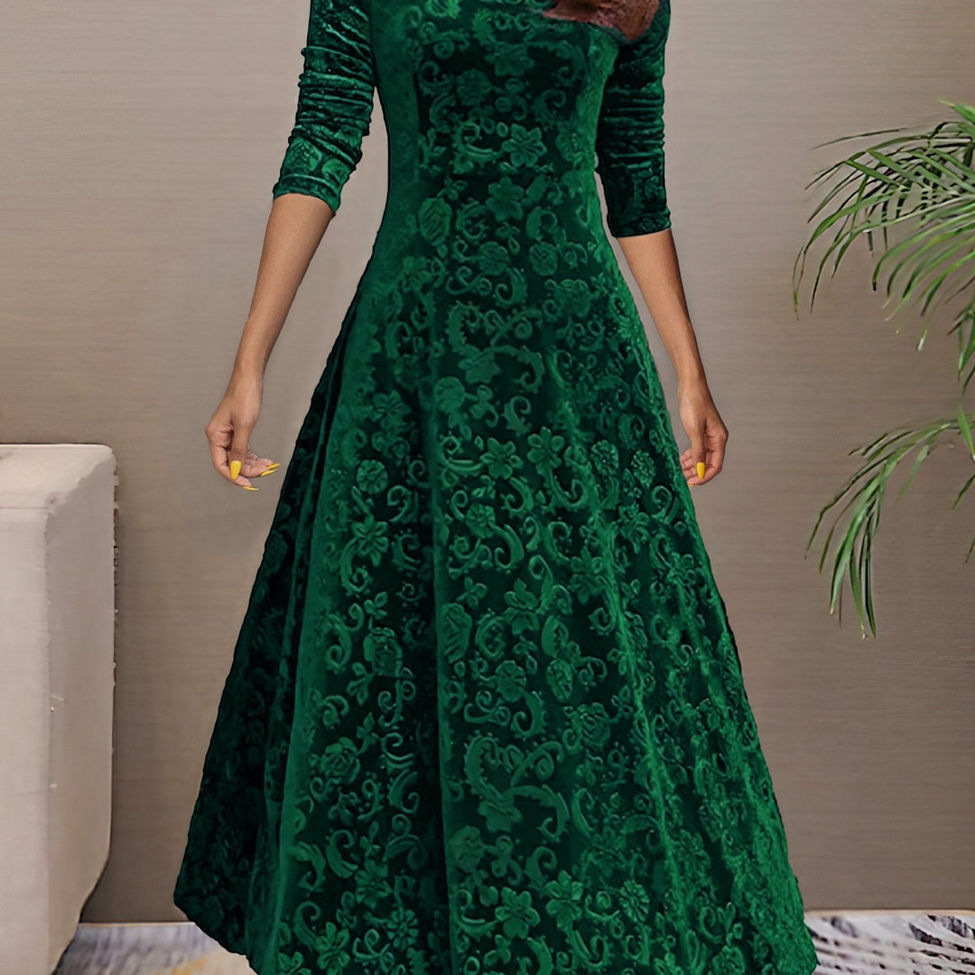 Denise | Robe d'Élégance en Velours de Fête