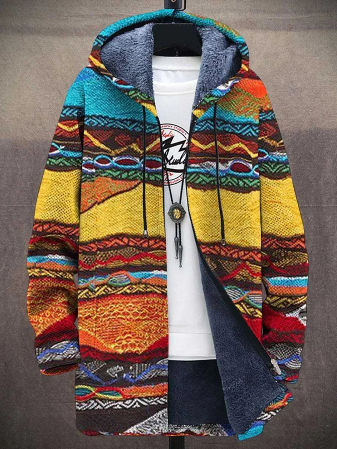 Pola | Un cardigan luxueux inspiré par l'art