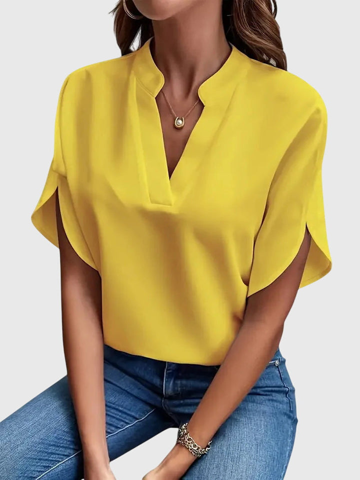 Beatrix™ | Chemise V-Neck Douce et Élégante