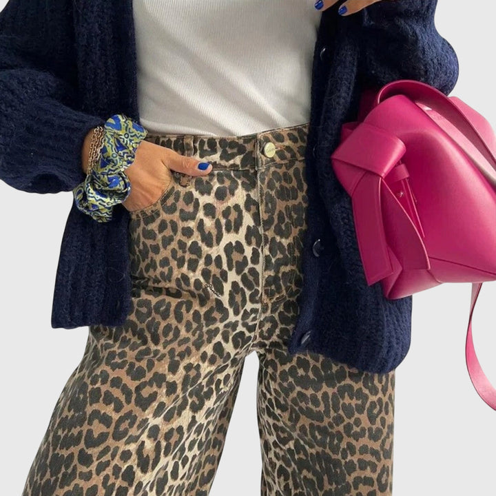Chandra - Jeans Vintage avec Imprimé Léopard